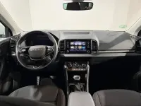 Usado Skoda Karoq Selection 150 CV (110 kW) 2025 Blanco SUV