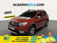 Usado Dacia Sandero Stepway 90 CV (66 kW) 2018 Rojo Utilitario
