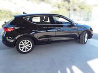 Usado Seat Leon Style 115 CV (84 kW) 2025 Negro