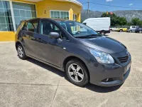 Usado Toyota Verso Advance 126 CV (92 kW) 2009 Gris Monovolumen