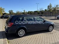 Usado Opel Astra Cosmo 120 CV (88 kW) 2007 Azul Familiar