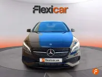 Usado Mercedes CLA200 136 CV (100 kW) 2019 Negro Coupe