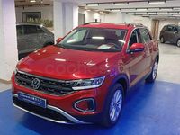 Usado VW T-Roc 150 CV (110 kW) 2025 Granate SUV
