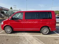 Usado VW Multivan Highline 180 CV (132 kW) 2010 Rojo Monovolumen