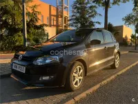 Usado VW Polo Advance 85 CV (62 kW) 2012 Negro Utilitario