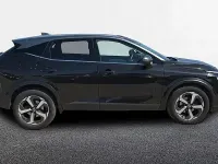 Usado Nissan Qashqai N-Connecta 140 CV (102 kW) 2022 Midnight black con techo skyli SUV