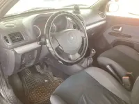 Usado Renault Clio Authentique 75 CV (55 kW) 2006 Utilitario
