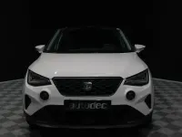 Usado Seat Arona Style 110 CV (80 kW) 2021 Blanco SUV