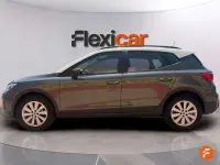 Usado Seat Arona FR 110 CV (80 kW) 2023 Gris SUV
