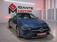 Usado Mercedes CLA200 Shooting Brake 150 CV (110 kW) 2020 Azul metalizado Familiar
