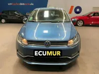 Usado VW Polo 75 CV (55 kW) 2015 Azul Berlina