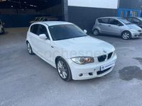 Usado BMW 118 Sport Line 143 CV (105 kW) 2011 Blanco Utilitario