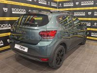 Usado Dacia Sandero Extreme 101 CV (74 kW) 2025 Verde Berlina