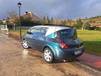 Usado Renault Avantime Dynamique 150 CV (110 kW) 2003 Verde Monovolumen