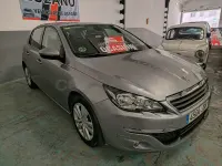 Usado Peugeot 308 Allure 120 HP (88 kW) 2016 Cinzento Sedan