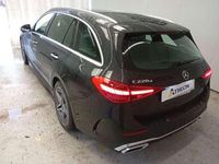Usado Mercedes C220 200 CV (147 kW) 2024 Negro Familiar