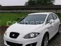 Usado Seat Leon ST Style 105 CV (77 kW) 2013 Blanco Familiar