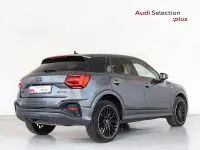 Usado Audi Q2 Ambiente 150 CV (110 kW) 2022 Gris / plata SUV