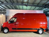Usado Renault Master 135 CV (99 kW) 2021 Blanco Monovolumen