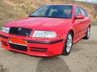 Usado Skoda Octavia RS 180 CV (132 kW) 2002 Rojo Berlina