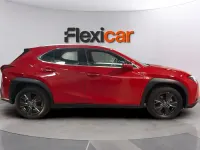 Usado Lexus UX Business Edition 184 CV (135 kW) 2023 Rojo SUV
