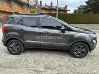 Usado Ford Ecosport Trend 100 CV (73 kW) 2019 Gris / plata SUV