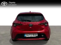 Usado Toyota Corolla Active 140 CV (102 kW) 2025 Rojo Berlina