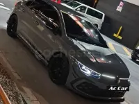 Usado VW Golf VIII GTE 245 CV (180 kW) 2021 Gris / plata Berlina
