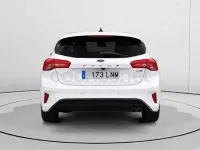 Usado Ford Focus ST-Line 125 CV (91 kW) 2021 Blanco Berlina