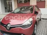 Usado Renault Clio IV Business 90 CV (66 kW) 2015 Rojo Berlina