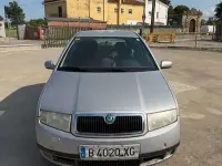 Usado Skoda Fabia Classic 68 CV (50 kW) 2000 Gris Utilitario