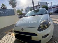 Usado Fiat Punto Pop 75 CV (55 kW) 2012 Blanco Berlina