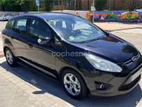 Usado Ford C-MAX 115 CV (84 kW) 2014 Negro Monovolumen