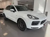Usado Porsche Cayenne E-Hybrid 462 CV (339 kW) 2020 Blanco SUV