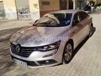 Usado Renault Talisman LIMITED 160 CV (117 kW) 2019 Gris / plata Berlina