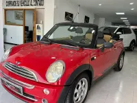 Usado Mini One Cabriolet 90 CV (66 kW) 2007 Rojo Descapotable