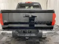 Usado Toyota Tundra SR5 381 CV (280 kW) 2018 Negro Pickup/Camioneta