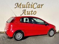 Usado Fiat Grande Punto Active 95 CV (69 kW) 2007 Granate Utilitario
