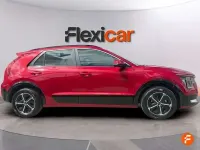 Usado Kia Niro 129 CV (94 kW) 2025 Rojo SUV