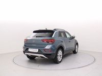 Usado VW T-Roc Life 110 CV (80 kW) 2024 Azul SUV