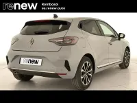 Usado Renault Clio V Techno 100 CV (73 kW) 2025 Gris Berlina