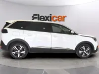 Usado Peugeot 5008 Allure 131 CV (96 kW) 2018 Blanco SUV