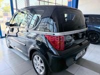 Usado Peugeot 1007 90 CV (66 kW) 2005 Negro Monovolumen