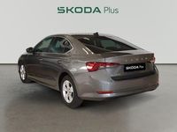 Usado Skoda Octavia Ambition 150 CV (110 kW) 2022 Gris Berlina