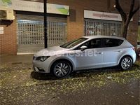 Usado Seat Leon Reference 105 CV (77 kW) 2015 Gris / plata Berlina