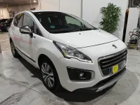 Usado Peugeot 3008 Style 120 CV (88 kW) 2015 Blanco SUV