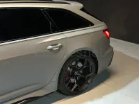 Usado Audi RS6 Performance 630 CV (463 kW) 2025 Gris / plata Familiar