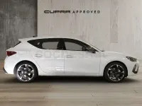 Usado Cupra Leon 150 CV (110 kW) 2025 Blanco Berlina