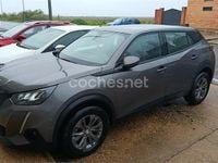 Usado Peugeot 2008 Active 110 CV (80 kW) 2021 Gris / plata SUV