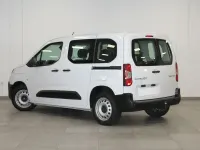 Käytetty Citroën Berlingo 100 HP (73 kW) 2024 Valkoinen Tila-auto